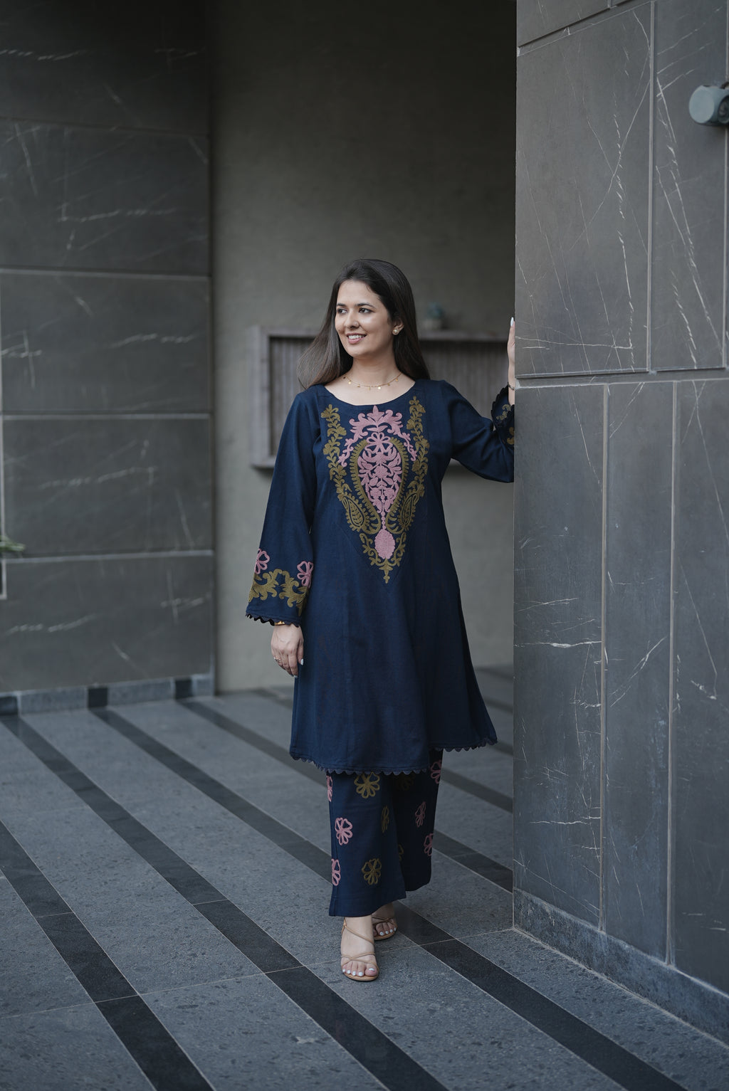 Navy Paisley Threadwork Suit