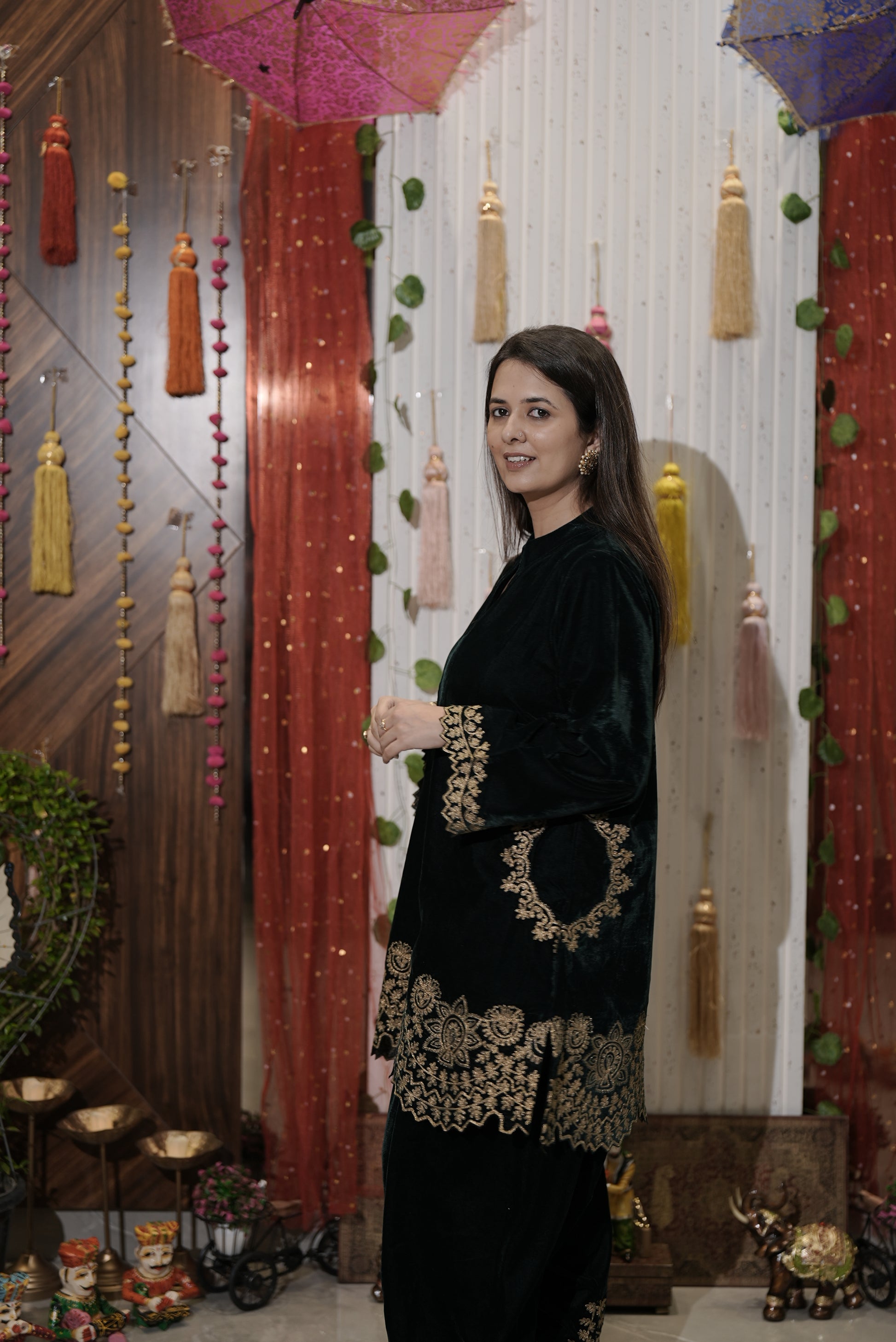 Bottle green kurta set