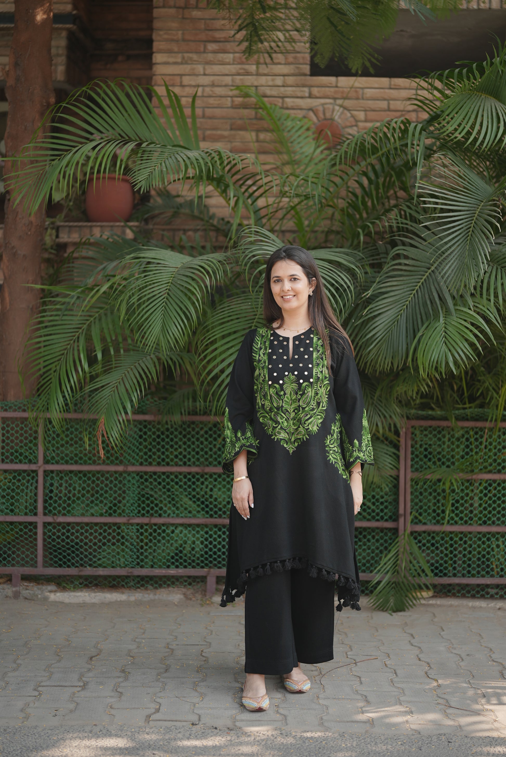 Noir Emerald Elegance Set