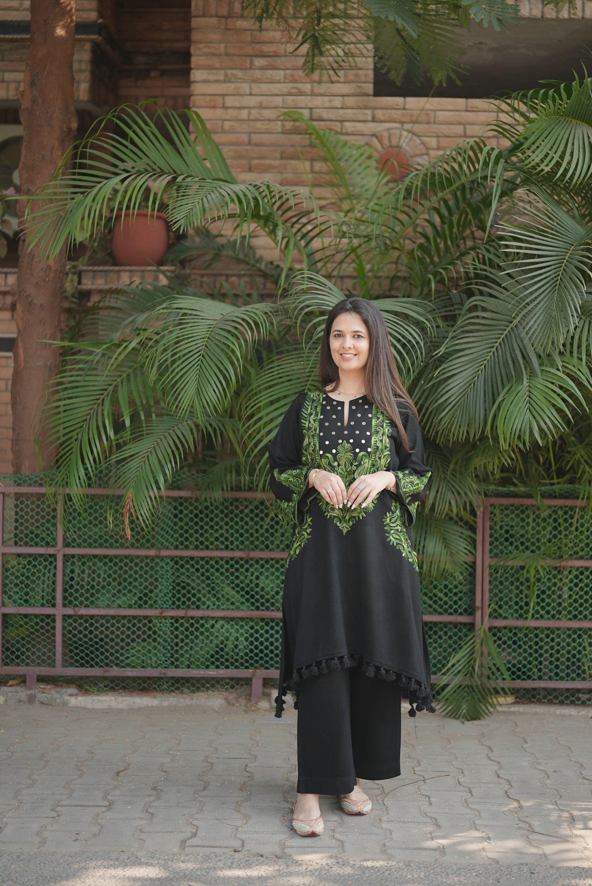 Noir Emerald Elegance Set