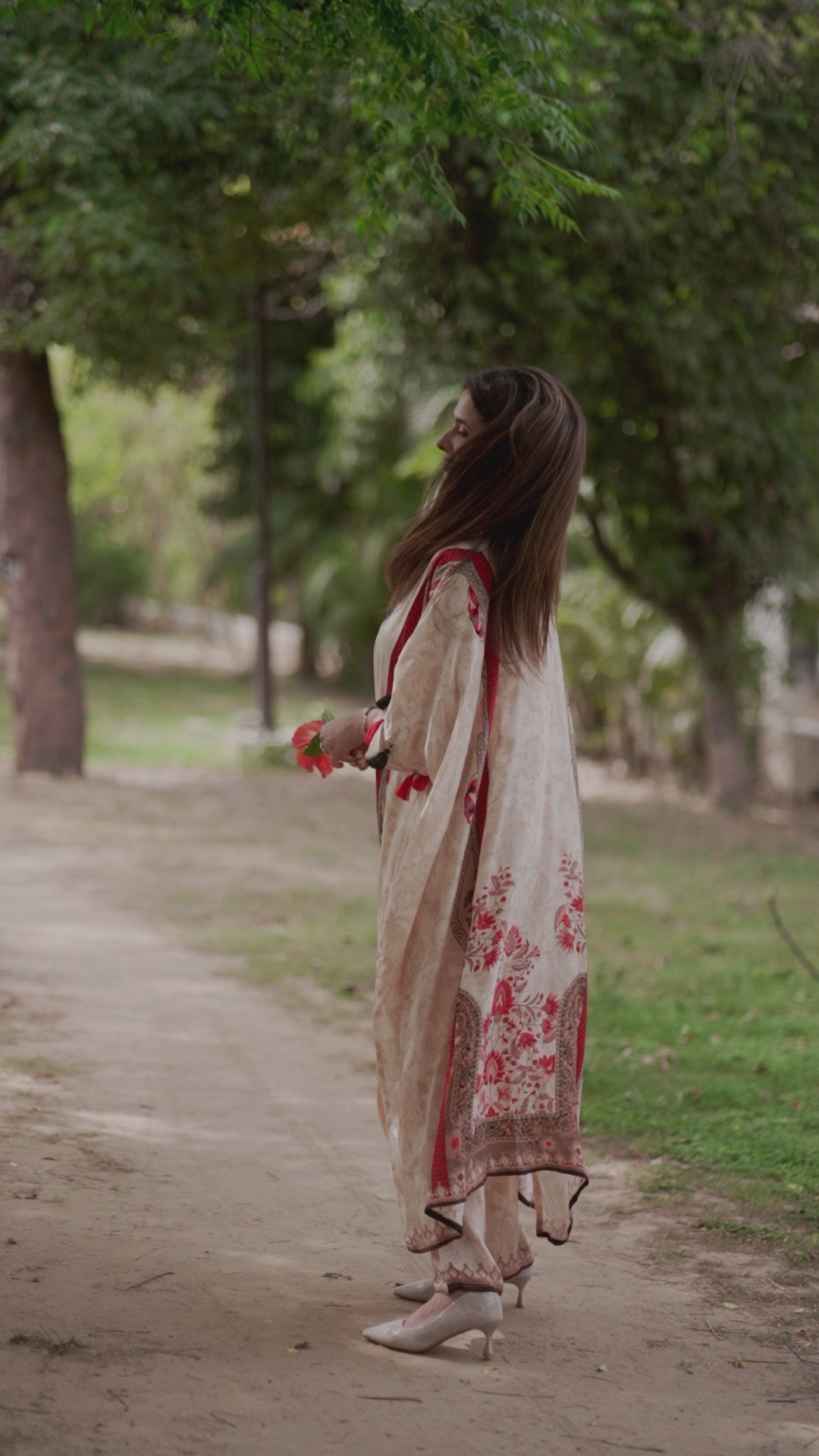 Cream & Red Printed Crepe Co-Ord Set